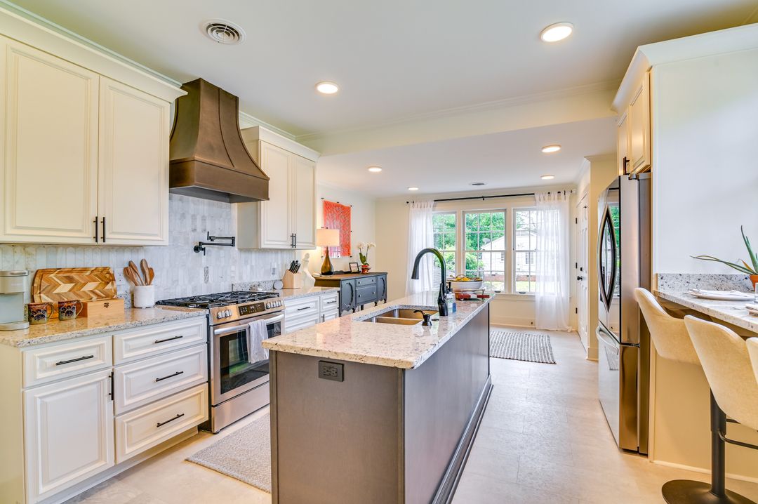 The Main House — cotton district starkville rental