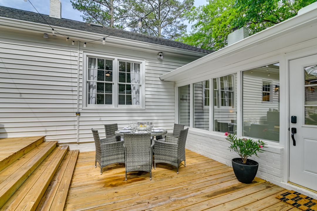 The Outdoor Common Area — rental mississippi state